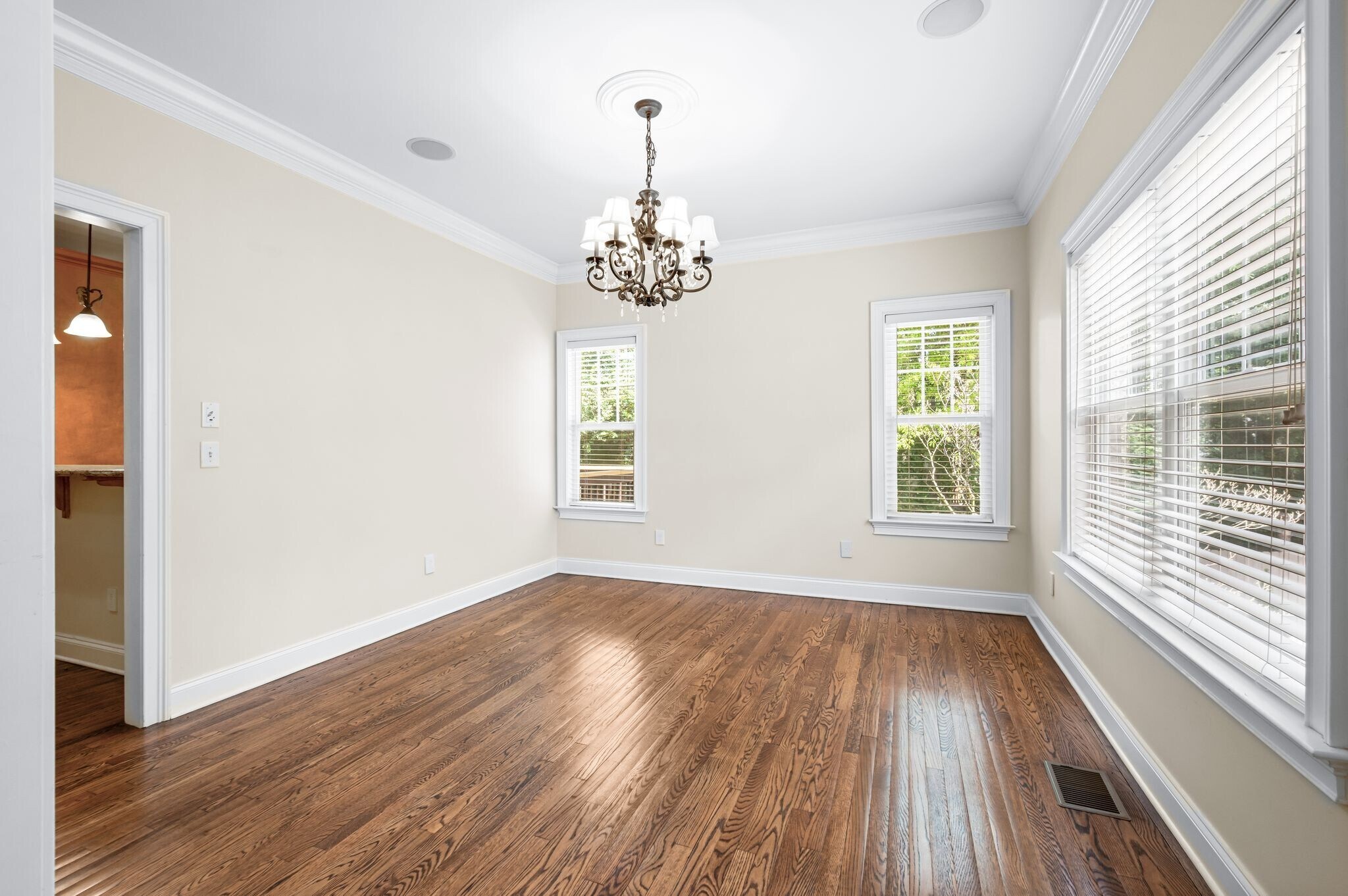 Building Photo - 172B Woodmont Blvd