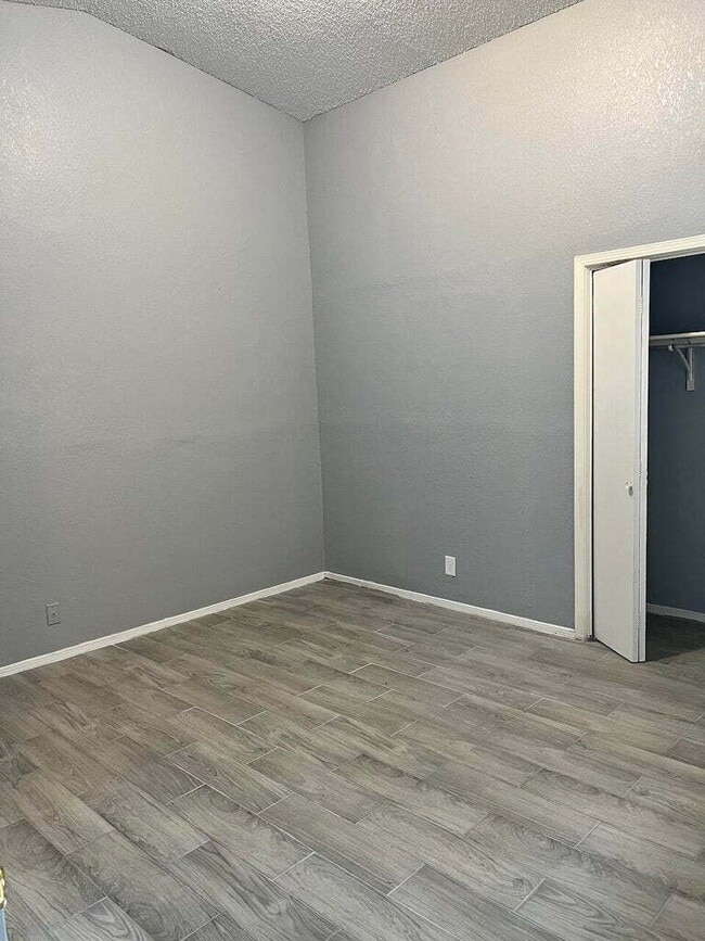 Building Photo - 1504B Monte Sanders Ln