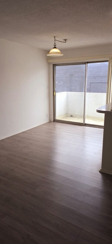 Building Photo - 458 Hayworth Ave