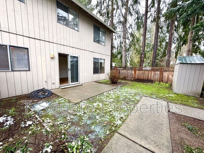 Building Photo - 2720 204th St SW