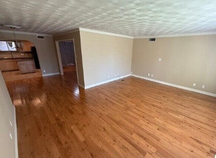 Building Photo - 8618 Baltimore Dr