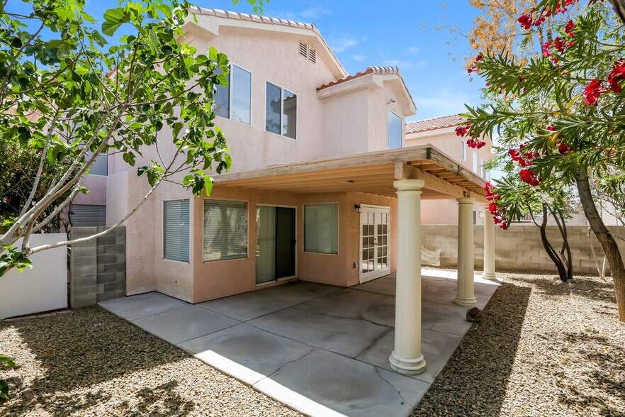 Building Photo - 8789 Wahine Ct