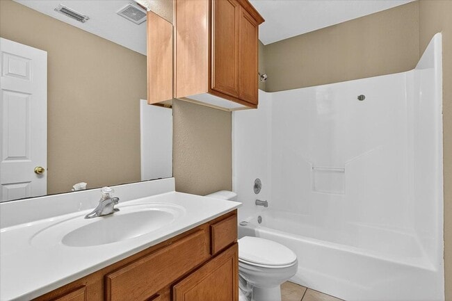 Building Photo - 5933 Brightwood Dr