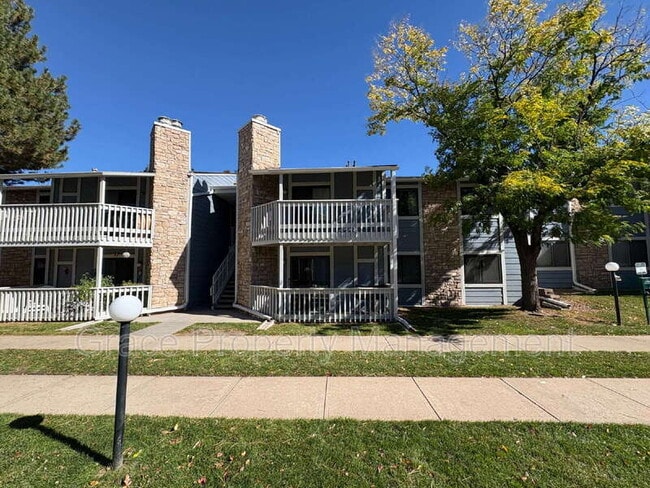 Building Photo - 8335 E Fairmount Dr