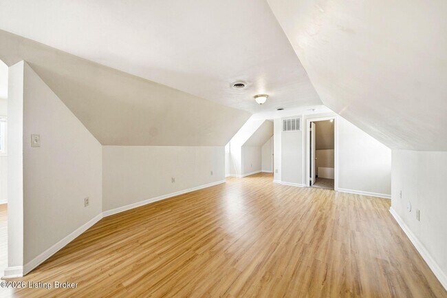 Building Photo - 1612 Ellwood Ave