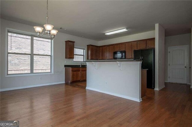 Building Photo - 304 Ridge Pointe Drive