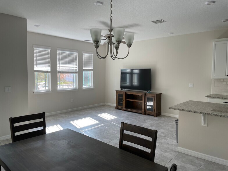 Building Photo - 13309 Gorgona Isle Dr