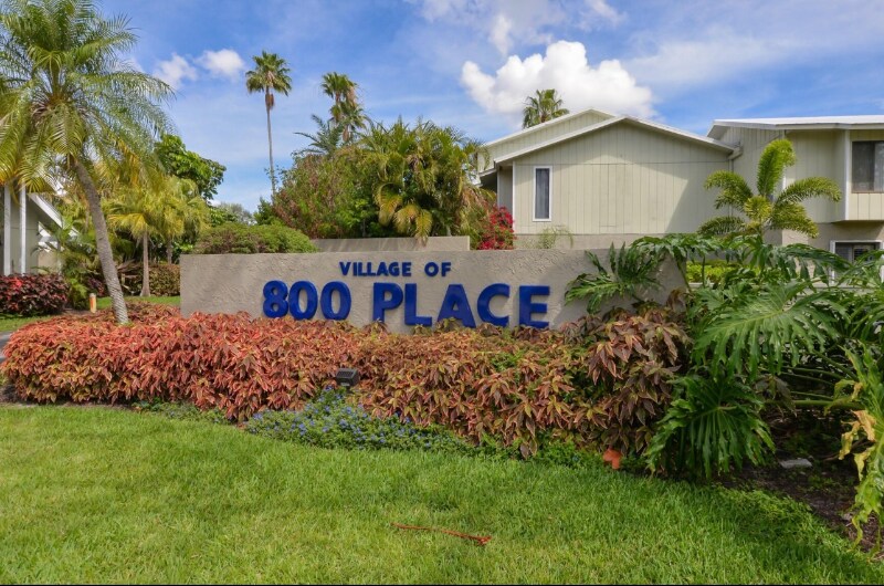 Building Photo - 800 NW Fork Rd