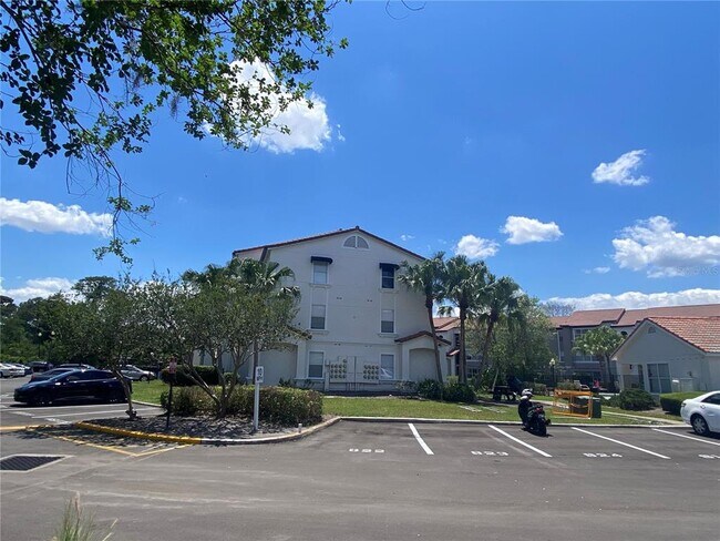 Building Photo - 5144 Conroy Rd