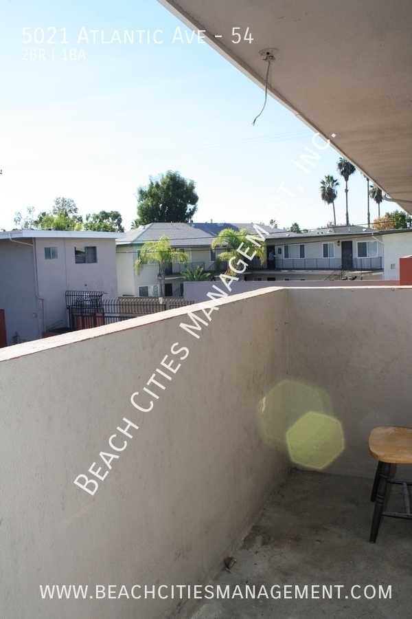 Building Photo - Large 2 Bedroom Condo in Long Beach Coming...