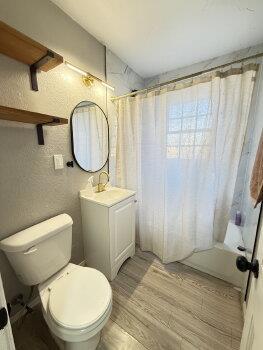 Building Photo - 1905 Hasley Dr