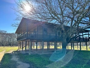 Building Photo - 754 Rio Luna Dr