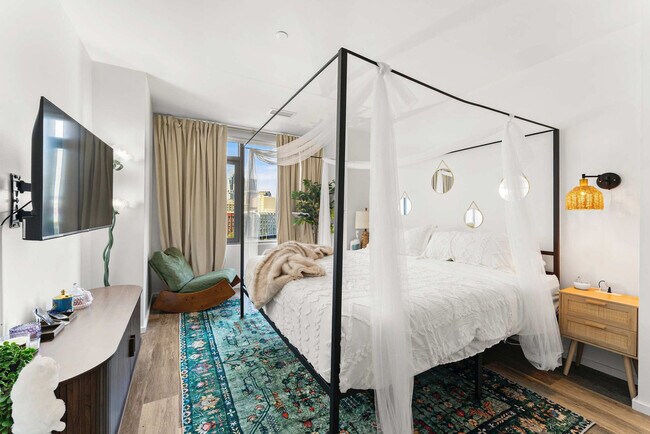 Building Photo - 300 Harrison Ave