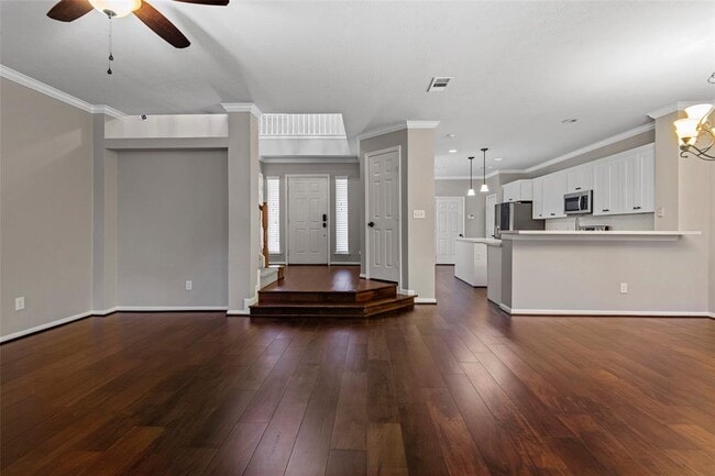 Building Photo - 107 S Spiral Vine Cir