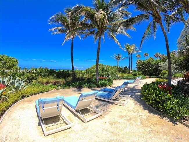 Building Photo - 9401 Collins Ave