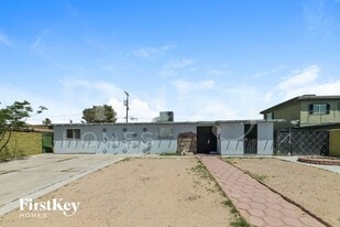 Building Photo - 1612 Capistrano Ave