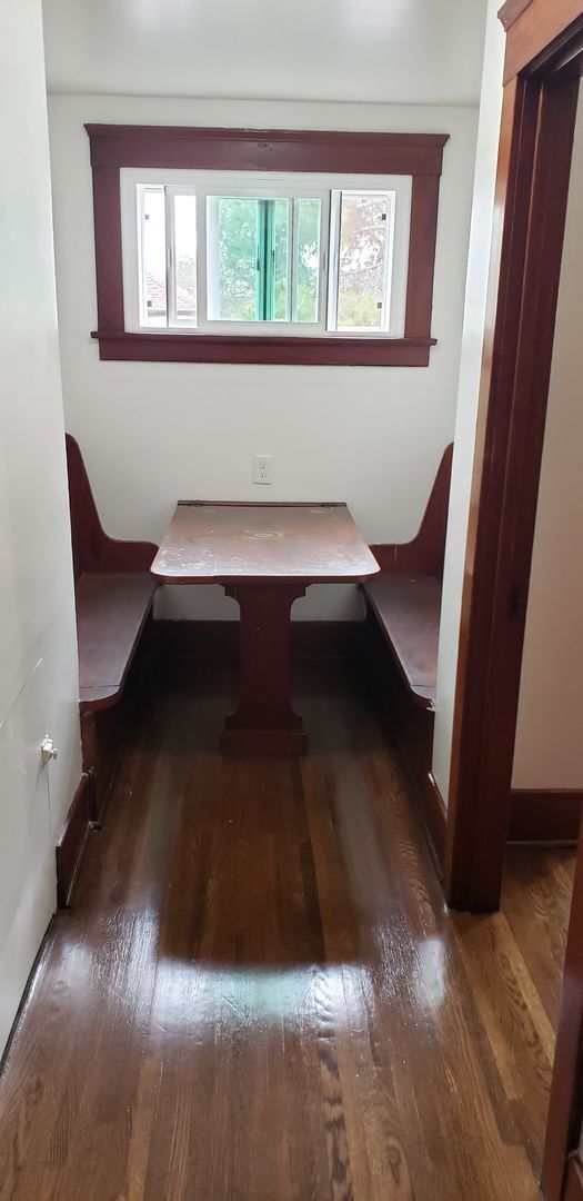 Building Photo - Victorian Gem in Golden Hill with garage!