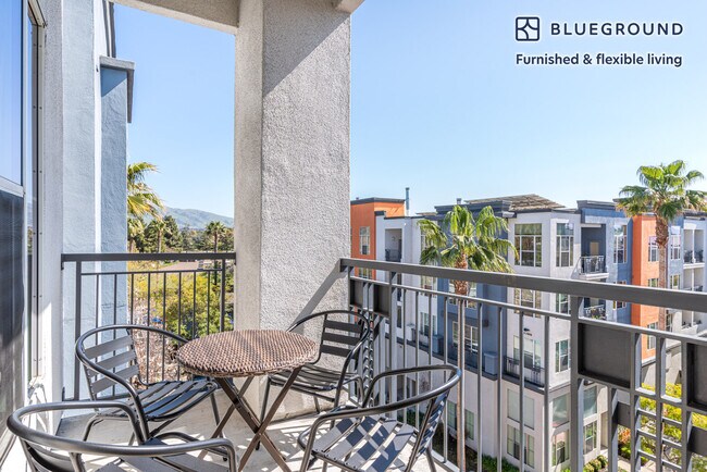 Building Photo - 39430 Civic Center Dr