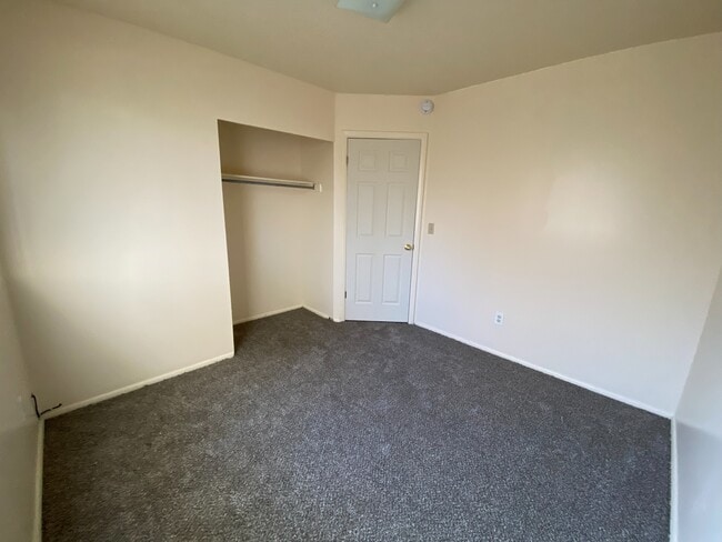 Building Photo - 3533 S Croft Cv