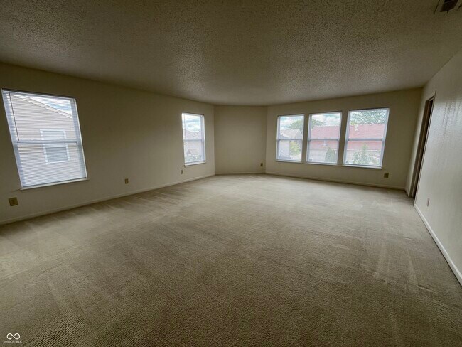 Building Photo - 6146 Big Stone Dr