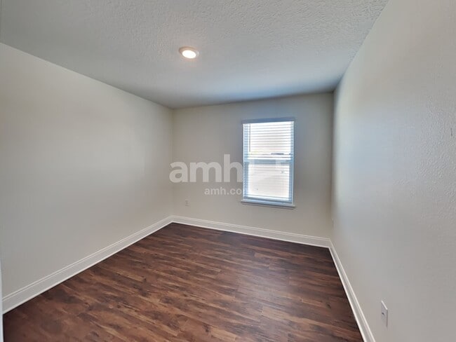 Building Photo - 3651 Windward Hls Blvd