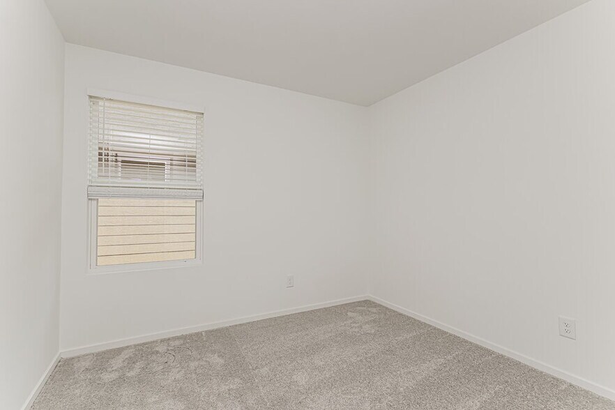 Building Photo - 1717 Lofty Cedar Ct