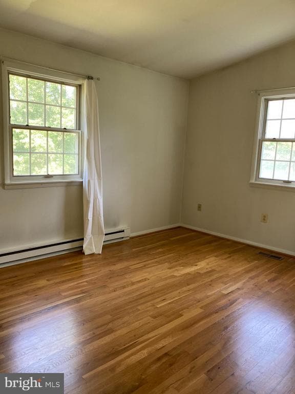 Building Photo - 852 Constellation Dr