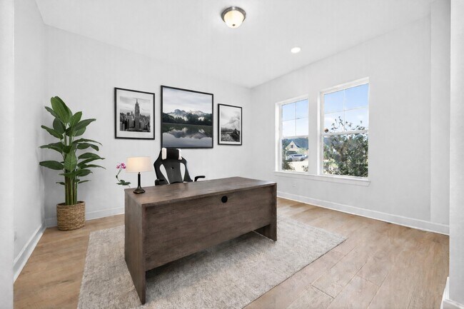 Building Photo - 14327 Vis Vw Dr