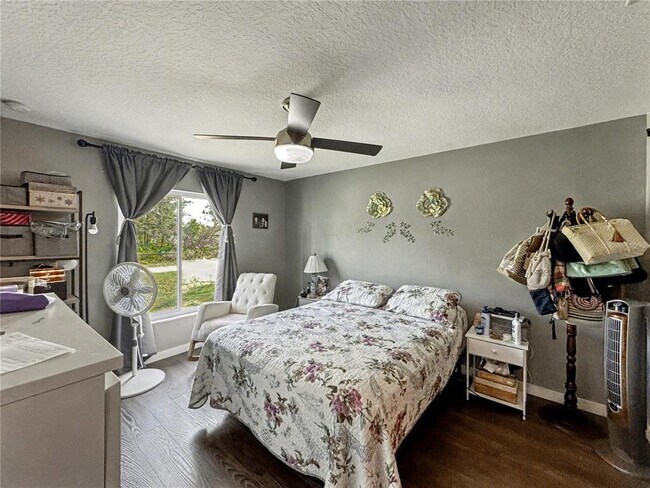 Building Photo - 1380 9th Ave