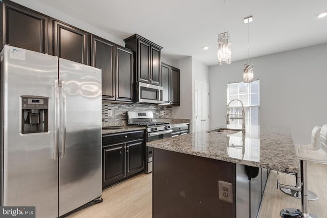 Building Photo - 2615 Wheatland Station Way