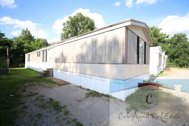 Building Photo - 3 bed / 2 bath mobile home - Nettleton