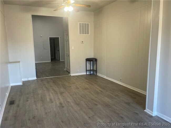 Building Photo - 401 S Clinton Ave