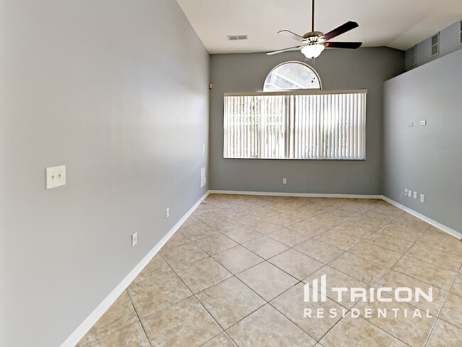 Building Photo - 8821 Key W Cir