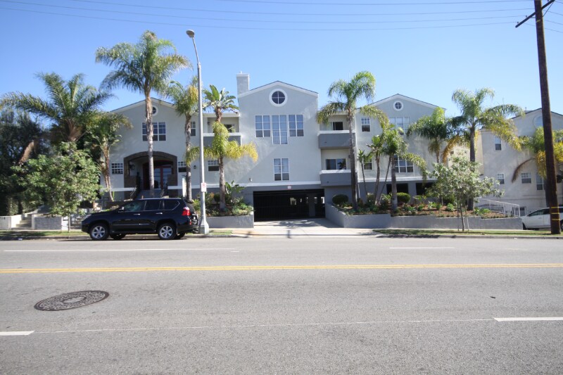 Primary Photo - 3722 Sawtelle Blvd