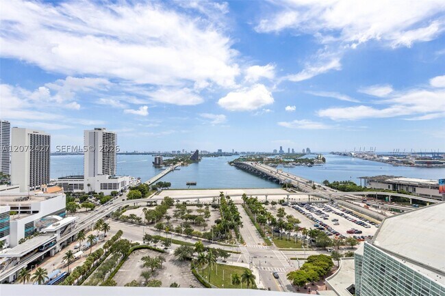 Building Photo - 1400 Biscayne Blvd