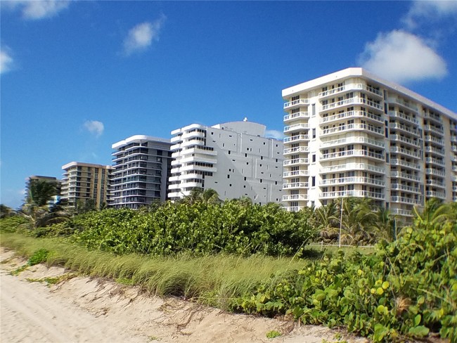 Building Photo - 9064 Collins Ave