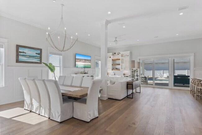 Building Photo - 107 Benicia Pl