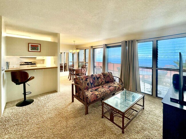 Building Photo - Furnished 2 bedroom 2 bath condo 2 assigned parking stalls