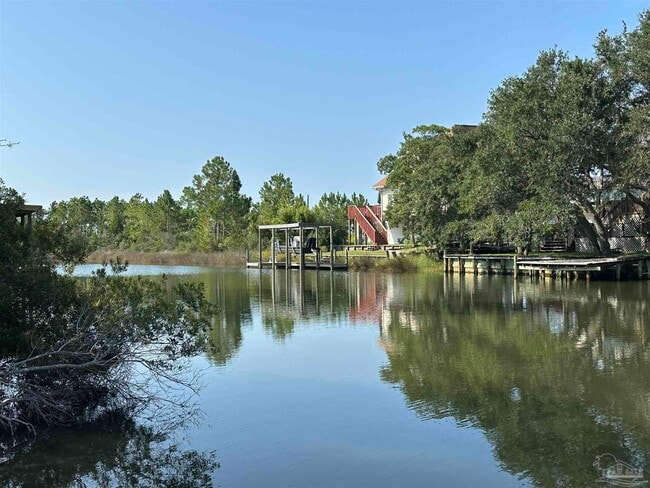 Building Photo - 2633 Bayshore Pkwy