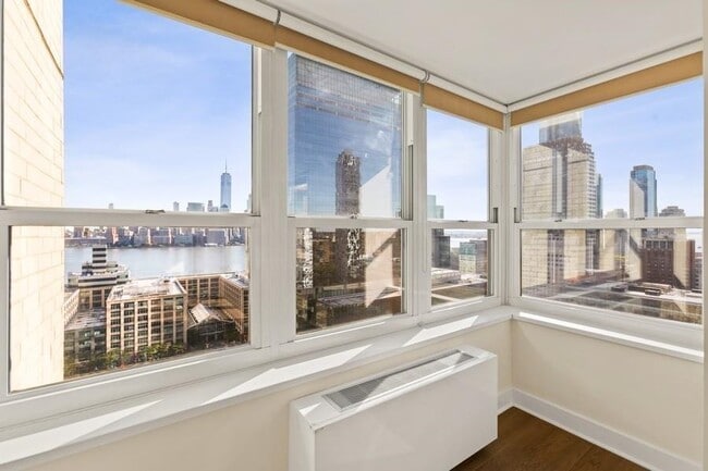 Building Photo - 88 Morgan St