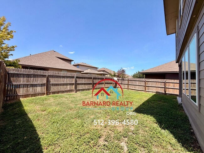 Building Photo - Available Now: Home in a Family Friendly Neighborhood