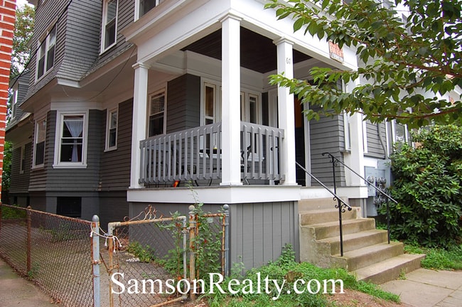 Building Photo - 67 Medway St