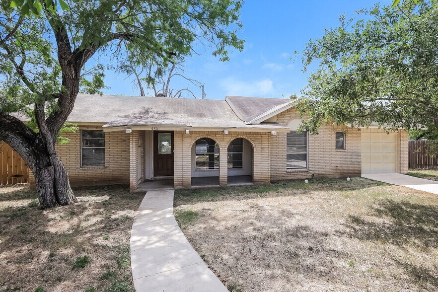 Building Photo - 4301 Shiloh Dr