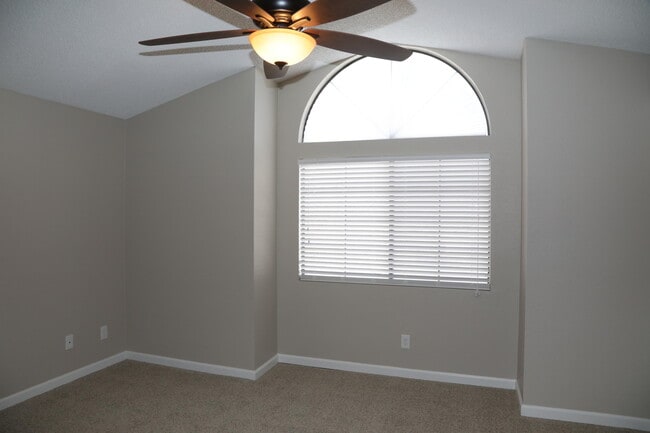 Building Photo - 3540 Stillmeadow Ln
