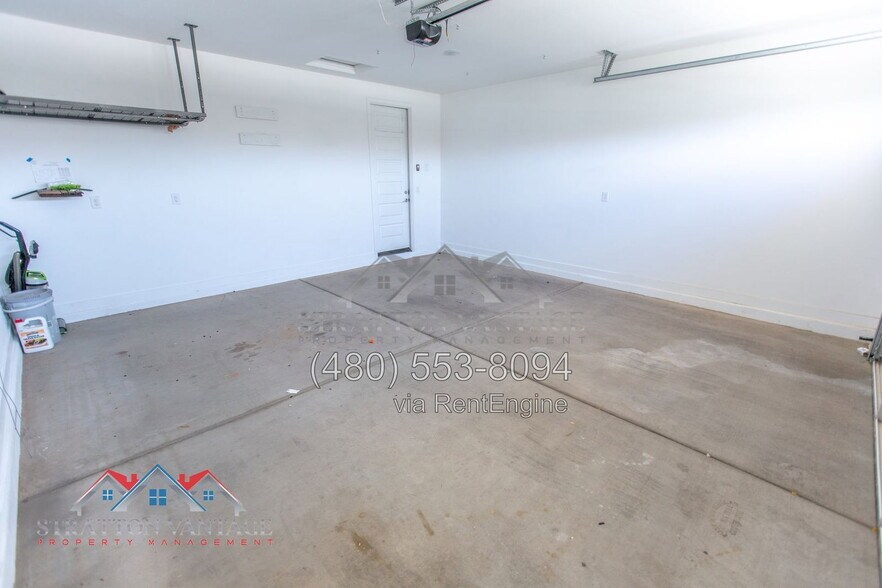 Building Photo - 4204 Enmark Dr