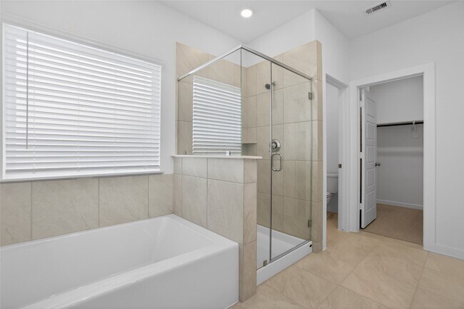 Building Photo - 422 Gram Hl Dr