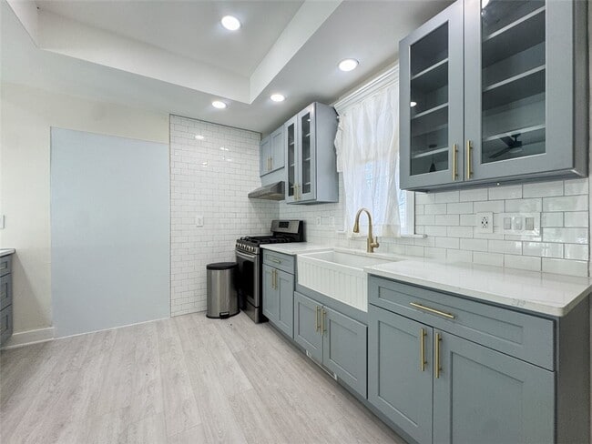 Building Photo - 41 W Buffalo St