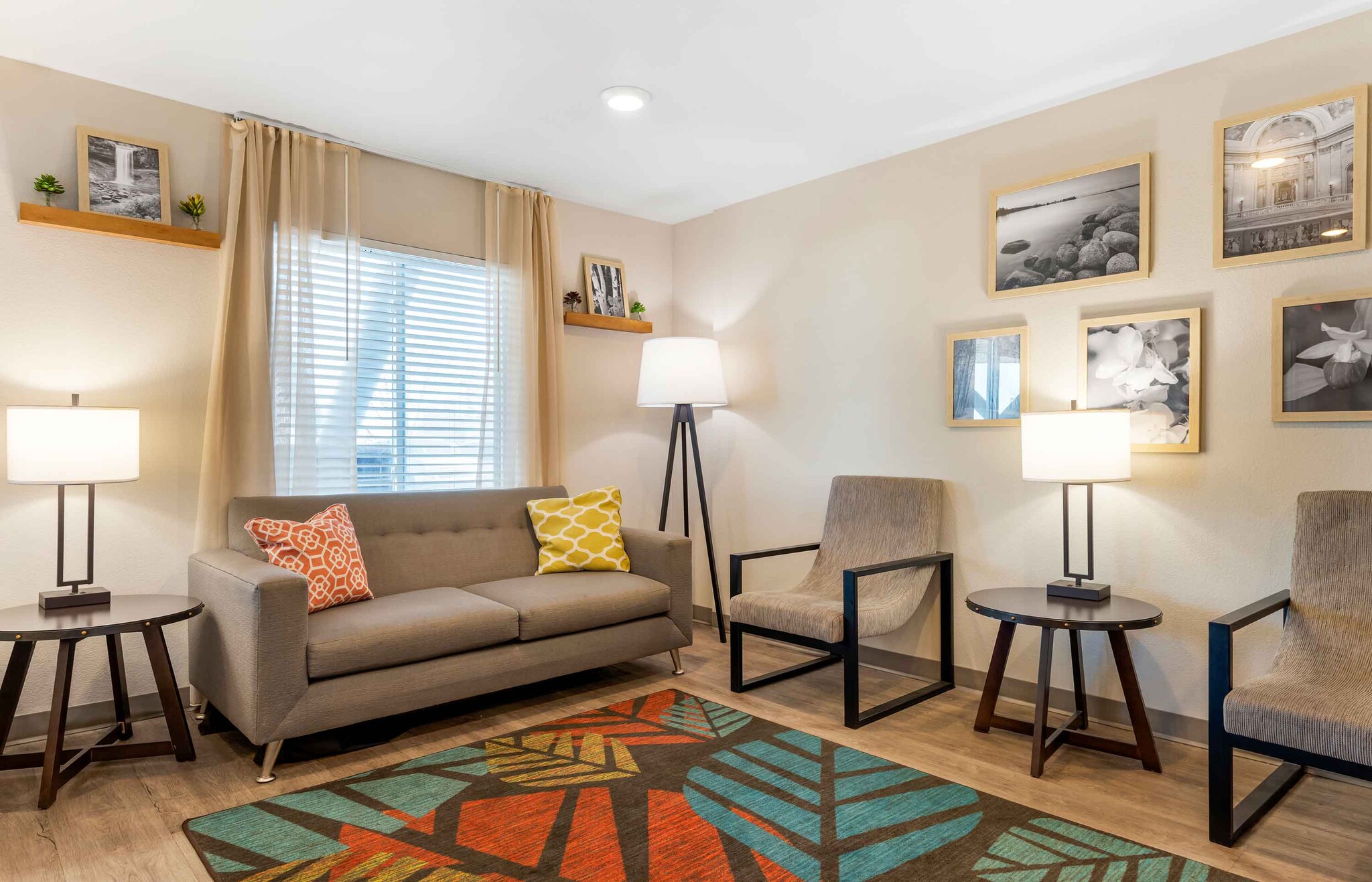 Building Photo - Furnished Studio-Minneapolis - Airport - M...