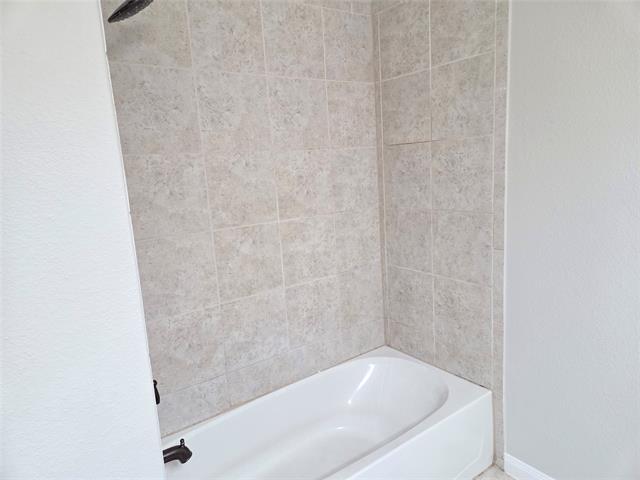 Building Photo - 908 Oak Valley