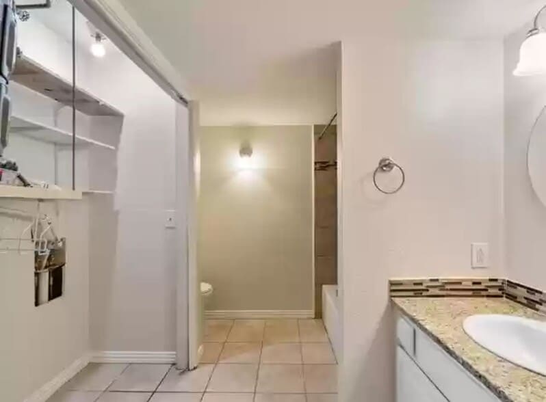 Building Photo - 11480 Audelia Rd